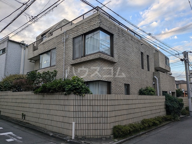2/30 外観
