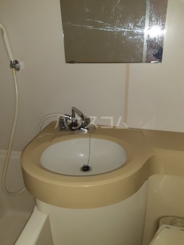 13/30 洗面