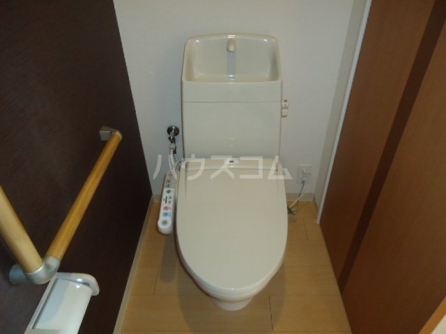 16/30 トイレ