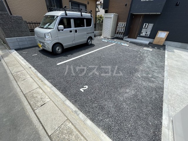 19/27 駐車場