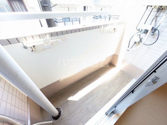 14/30 バルコニー