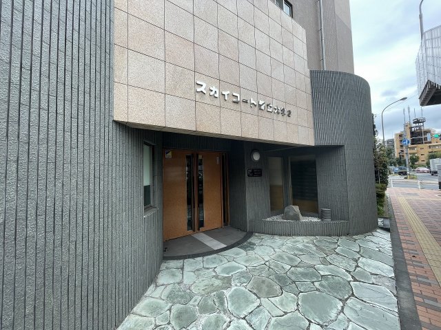 26/30 エントランス