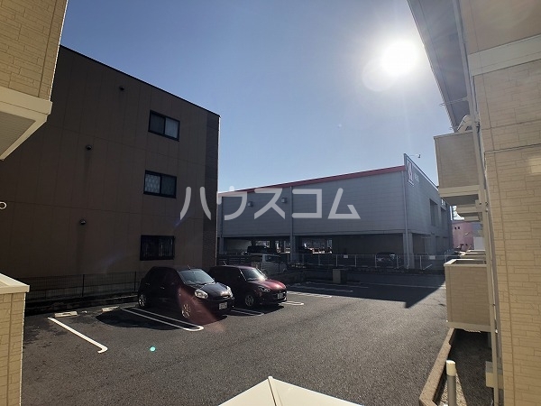 15/25 駐車場
