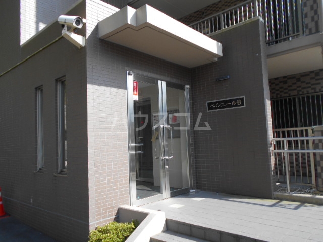 26/30 エントランス