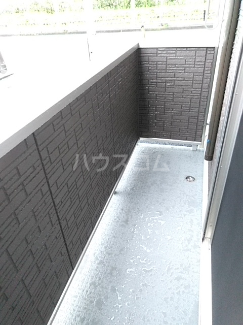 23/30 バルコニー