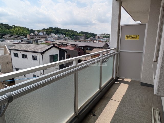 20/30 バルコニー