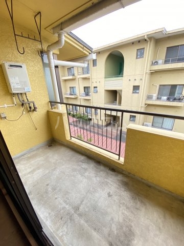 19/30 バルコニー