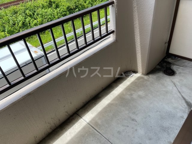 13/18 バルコニー