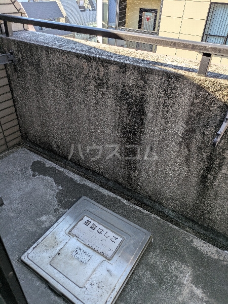 18/29 バルコニー