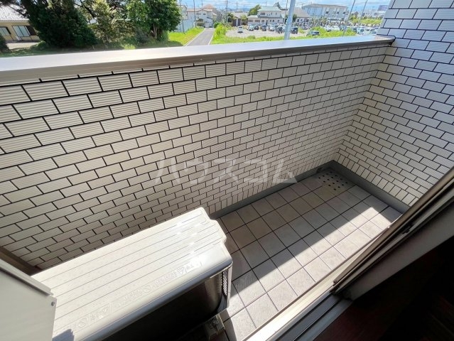 23/30 バルコニー