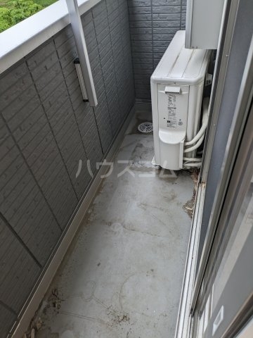 15/28 バルコニー