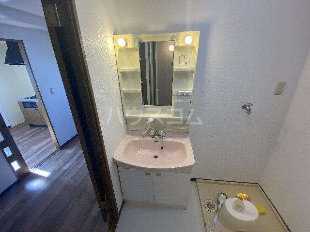 18/30 洗面