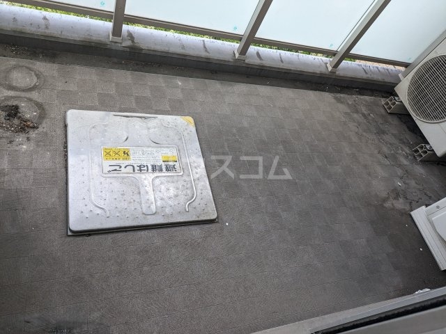 23/30 バルコニー