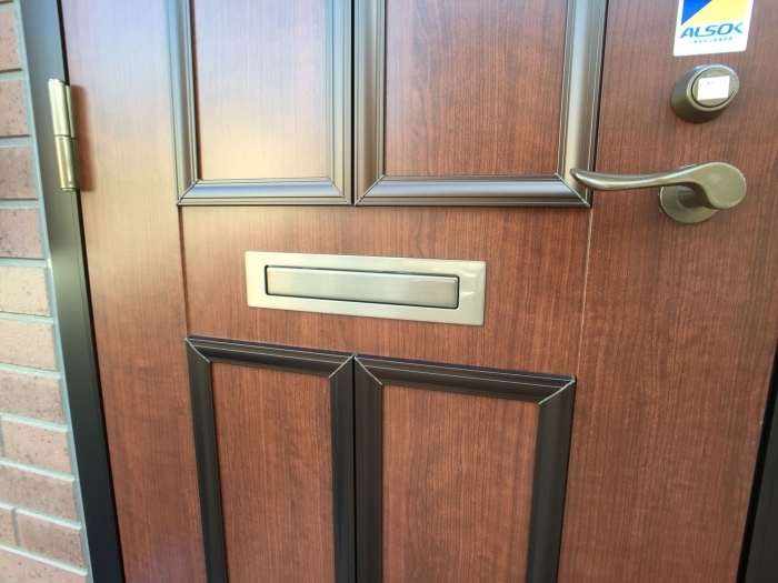 19/27 エントランス