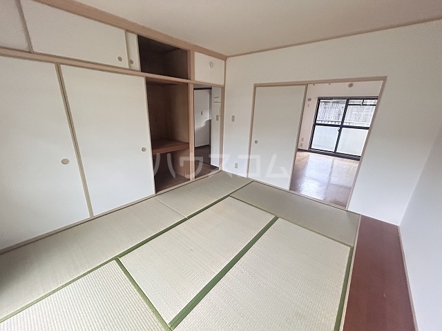 寝室