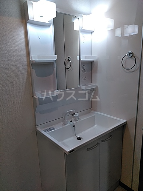 17/30 洗面
