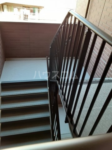 17/30 バルコニー