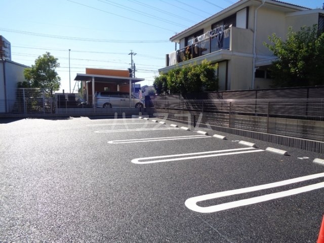 16/24 駐車場