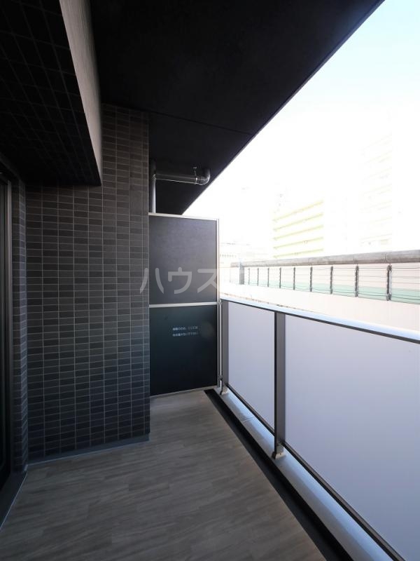 15/27 バルコニー