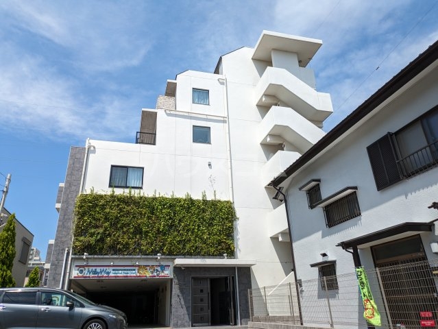 2/30 外観
