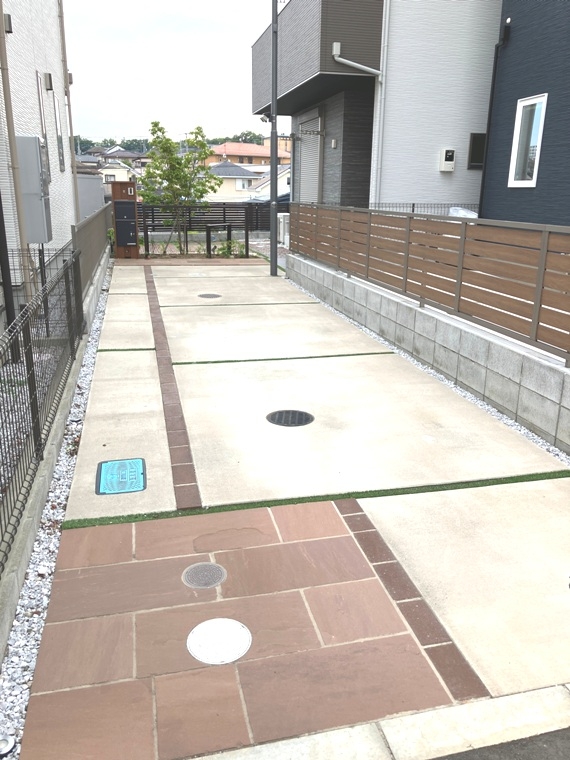 20/21 駐車場