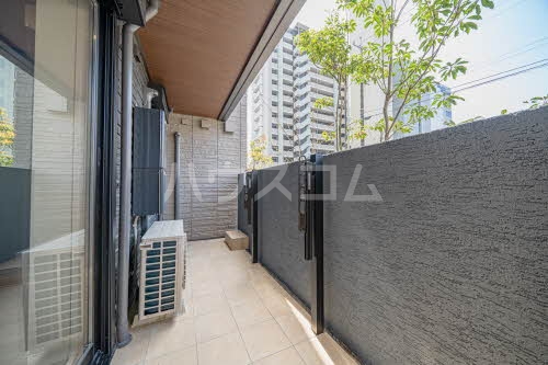 14/28 バルコニー