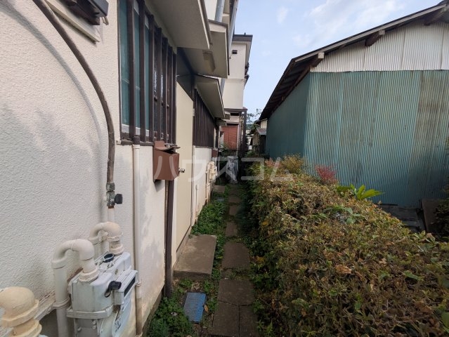 15/16 エントランス