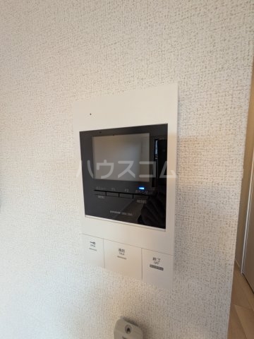 28/30 エントランス