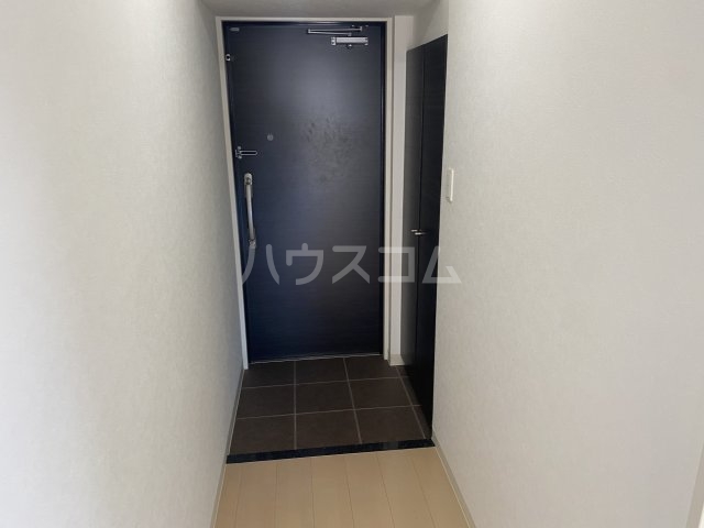 13/30 玄関