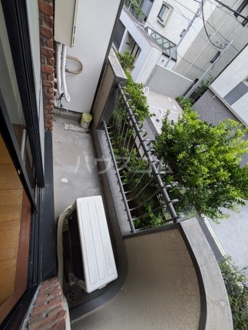 15/27 バルコニー