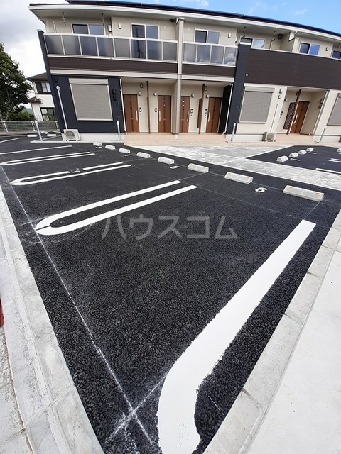 22/30 駐車場