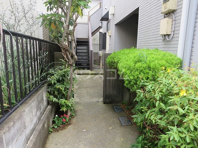 2/8 エントランス