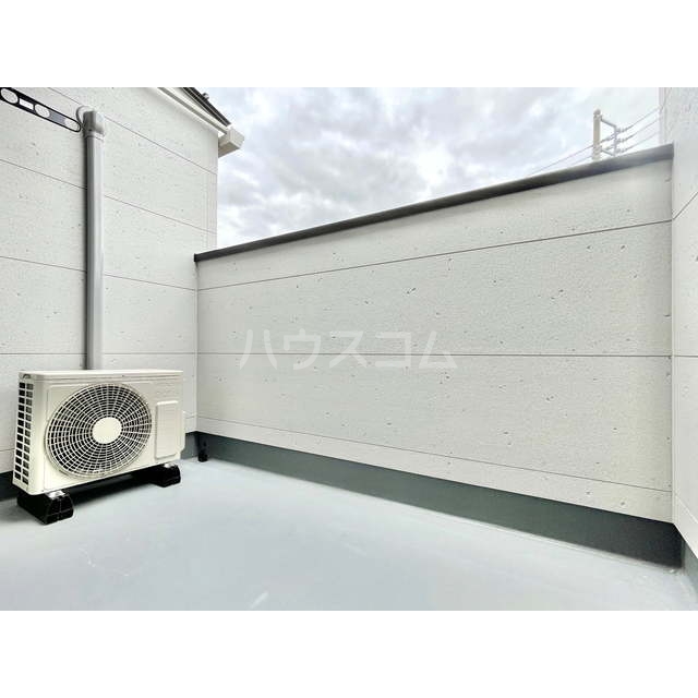 23/30 バルコニー