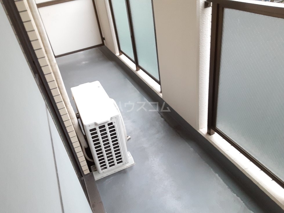 14/23 バルコニー