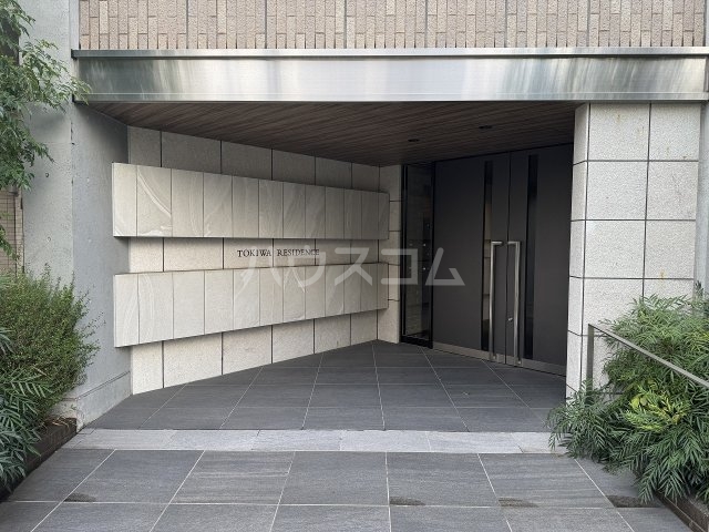 17/22 エントランス