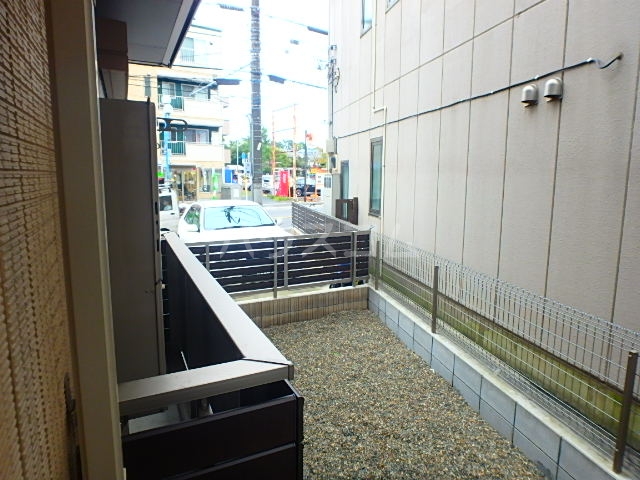 23/30 バルコニー