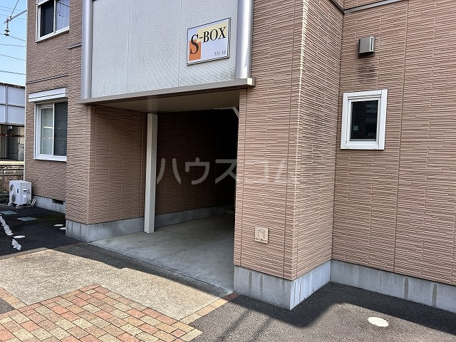2/30 外観