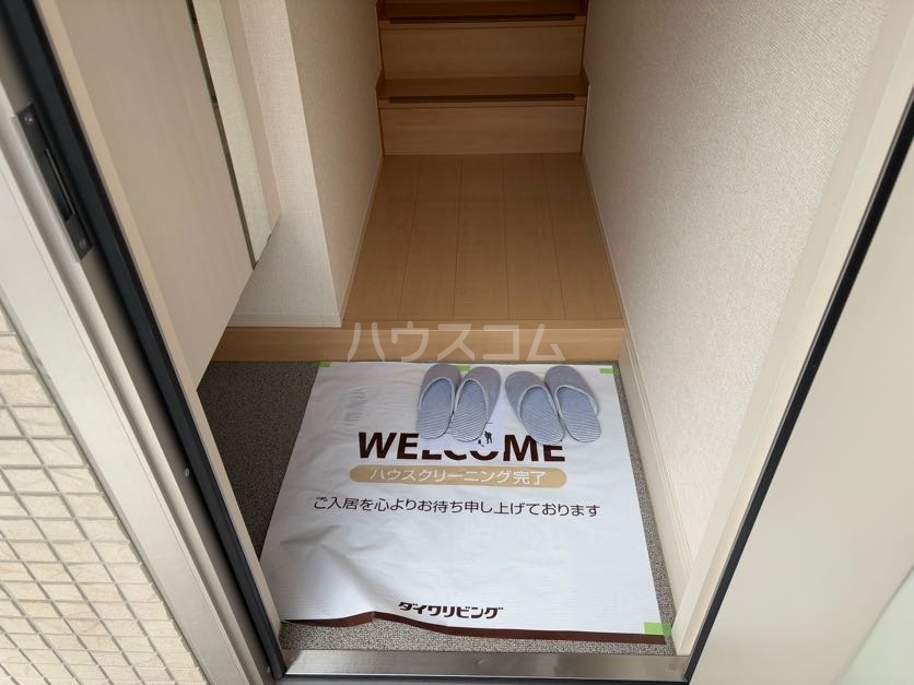 14/30 玄関