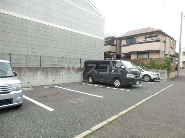 22/29 駐車場