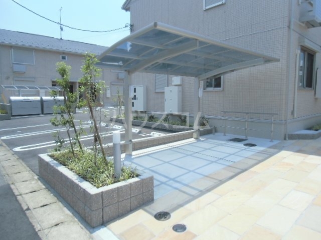 20/26 エントランス