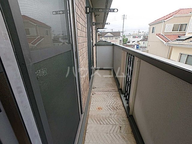 16/23 バルコニー