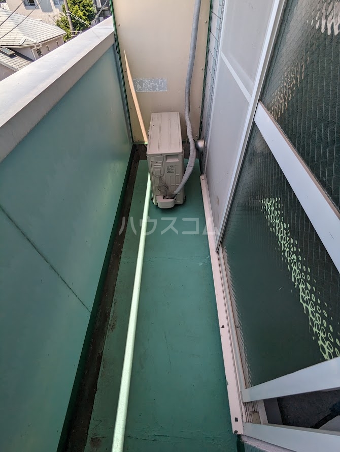 13/23 バルコニー