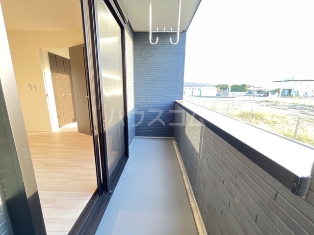 18/22 バルコニー