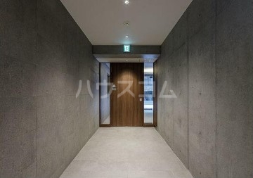 2/3 エントランス