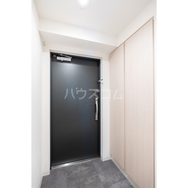 13/30 玄関