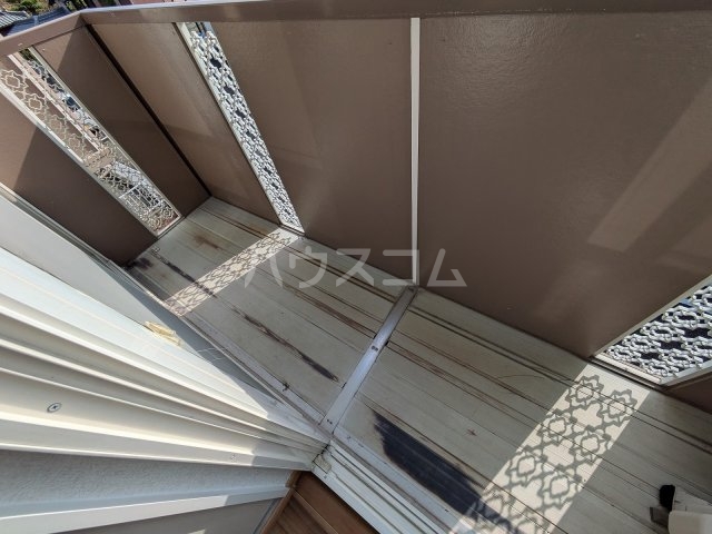 21/30 バルコニー