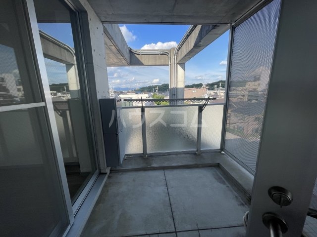 22/30 バルコニー