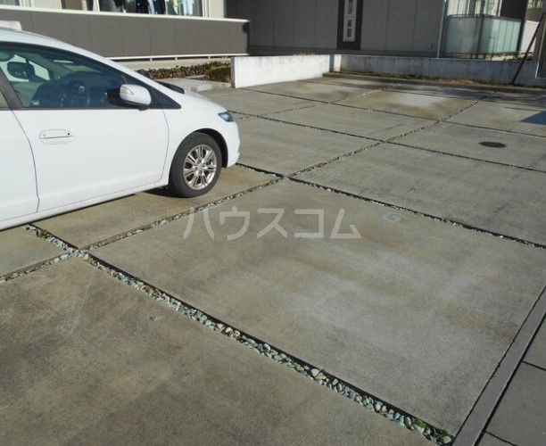 3/12 駐車場