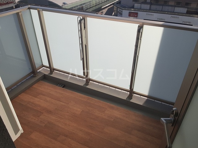 21/30 バルコニー