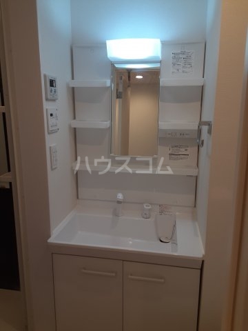 15/30 洗面